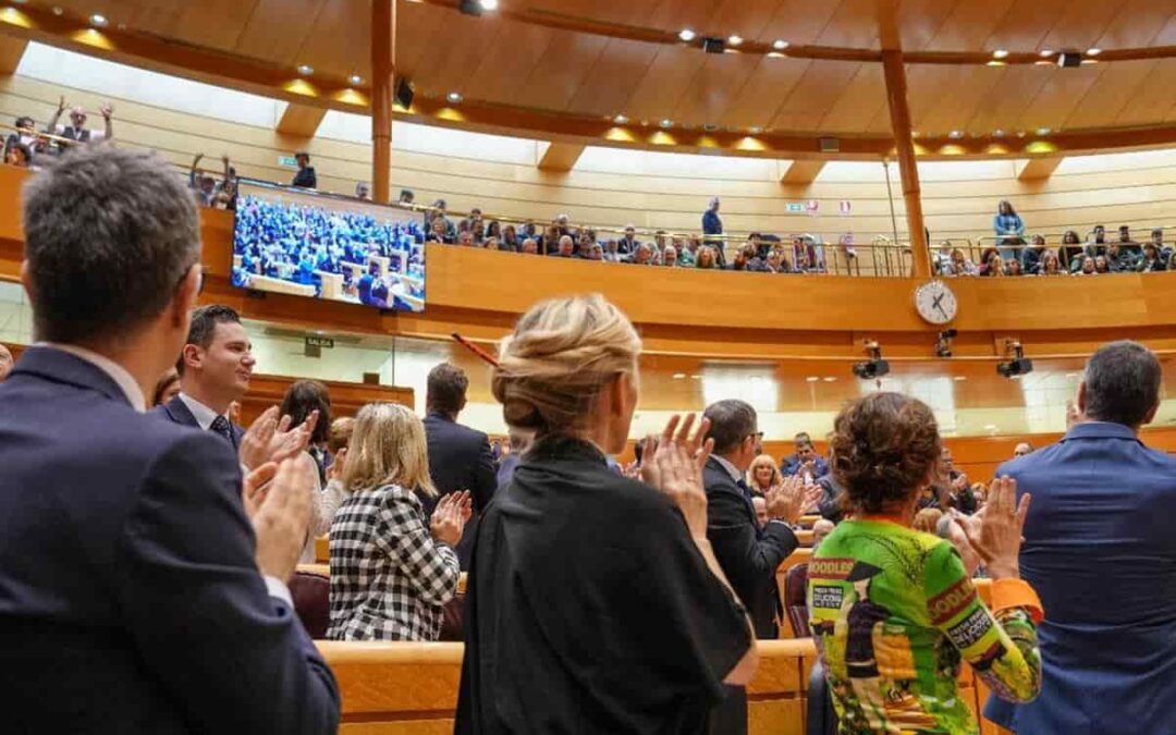 The plenary session of Congress approves the reform of Article 49 of the Constitution, the first with social content since its entry into force