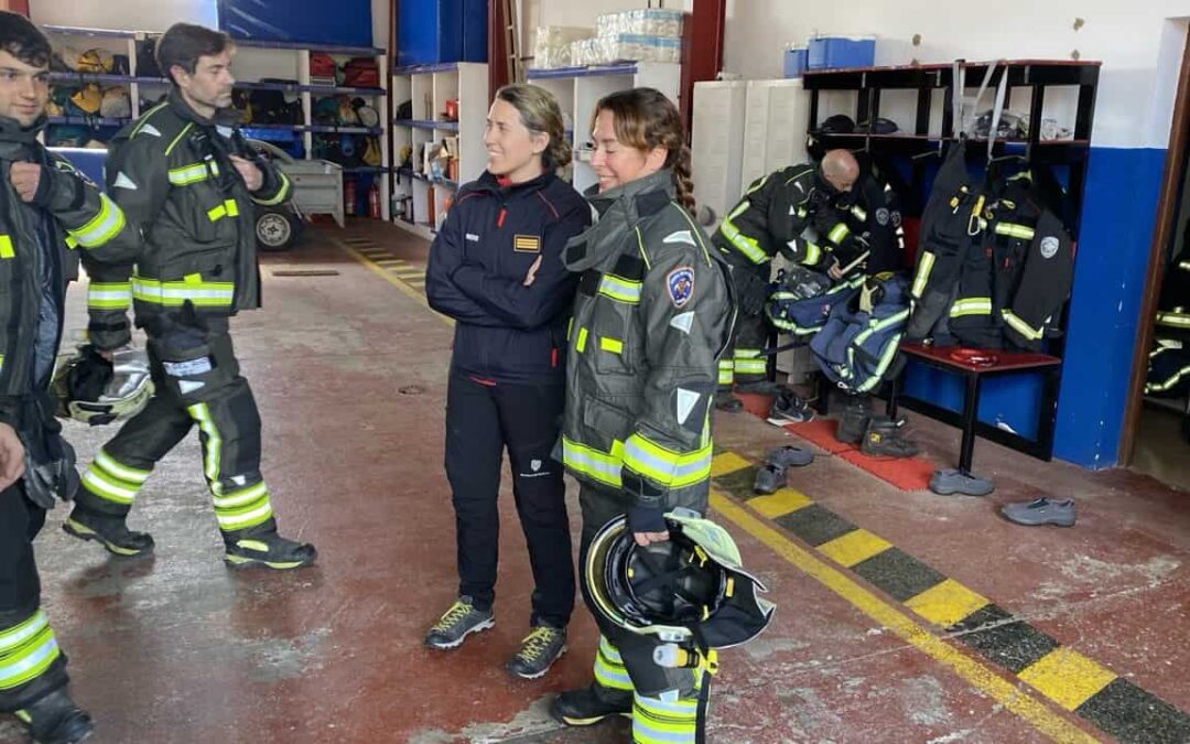 The Bombers de Mallorca renew all the uniforms of protection for urban fires