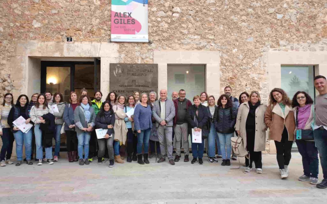 Thirty teachers participate in the Service Learning in the Serra de Tramuntana, focusing on hydrological heritage and routes and itineraries to get to know the Serra