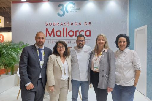 The councillor Pilar Amate visits the Alimentaria 2024 fair to show her support for Mallorca’s local produce