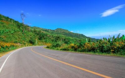 The Consell de Mallorca meets with environmental organisations to gather contributions to the load study that will assess the saturation of roads