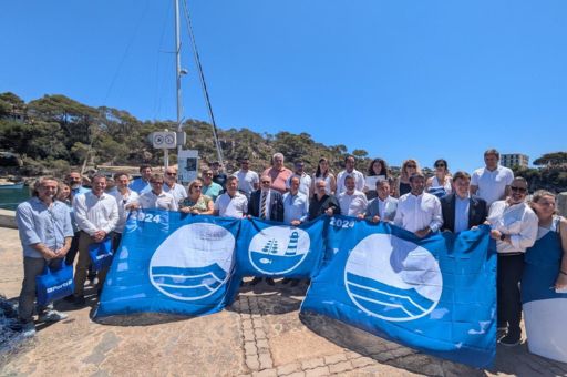 The Councillor for the Sea and Water Cycle stresses that “it is possible to combine environmental protection and development” during the Blue Flag award ceremony