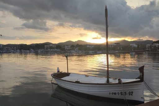 Ports de les Illes Balears starts the file for the project to repair the cracks and unevenness of several docks in the port of Portocolom