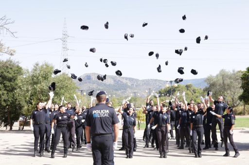 Fifty officers graduate from the 45th promotion of the Local Police Training Course