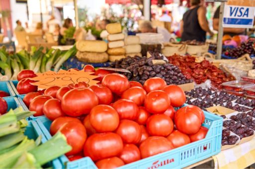 The Consell de Mallorca launches two new lines of aid to strengthen local commerce and local produce worth 1.7 million euros