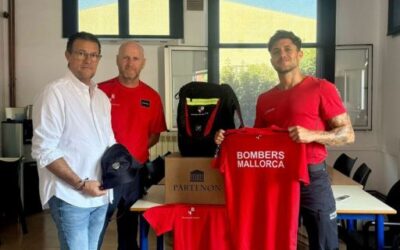 The Bombers de Mallorca set up a new pioneering system of wardrobe replacement