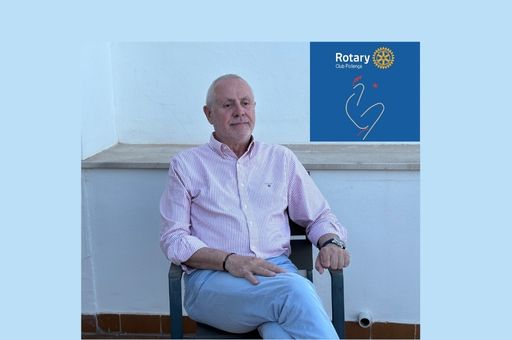 Mateu Mairata Alemany, president of Rotary Club Pollença, presents the solidarity concert on 27 July