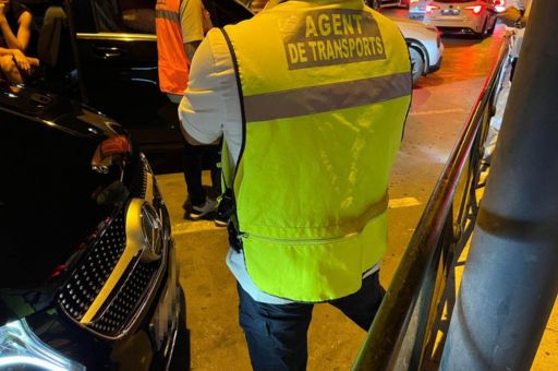 A joint operation between the Consell and the town councils of Eivissa and Santa Eulària detects eleven pirate taxi drivers