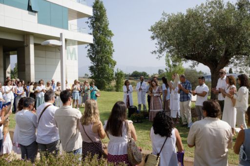 Son Espases plants an olive tree on the hospital grounds to pay tribute to doctor Marta Margarit Camps