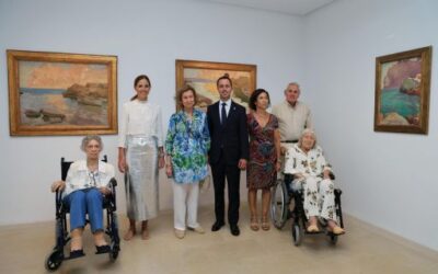 La reina doña Sofia visita la exposición de Joaquín Sorolla en Mallorca con el presidente Galmés