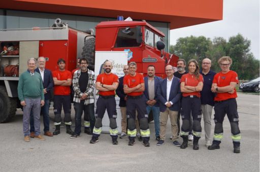 El Consell Insular dona dos vehículos del Servicio de Bomberos al Rotary Club Mahón-Mô